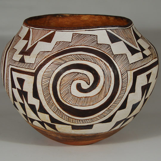 C3473-pottery.jpg