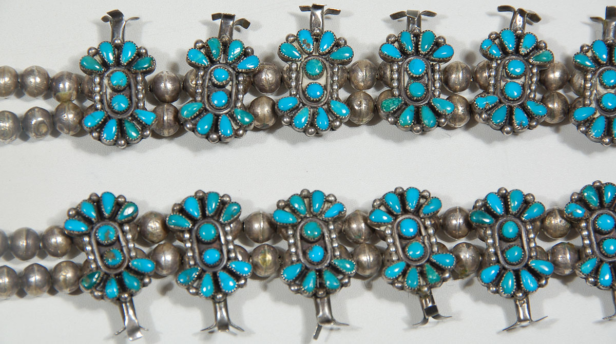 Zuni Pueblo Jewelry C3696D Adobe Gallery, Santa Fe