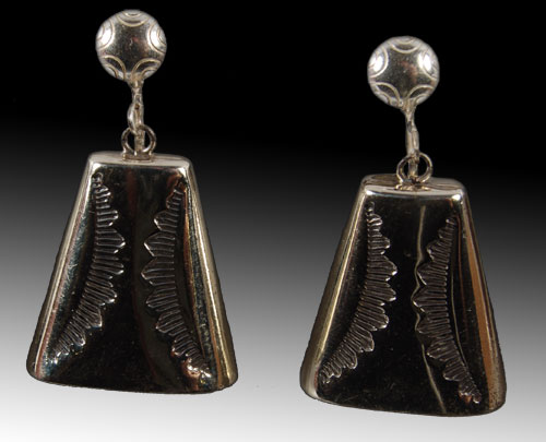 Navajo sterling hotsell silver earrings