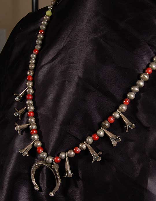 25418-necklace-newsite.jpg