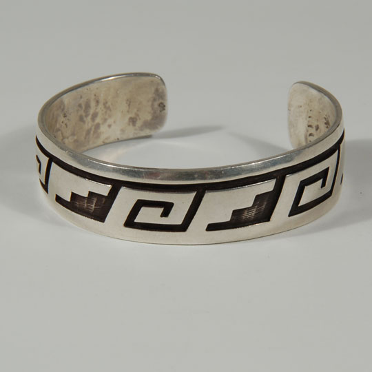 C3606J-bracelet.jpg