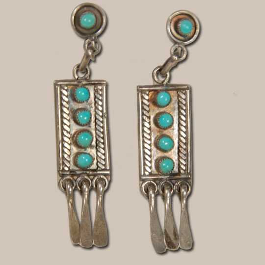 C3670E-earrings.jpg