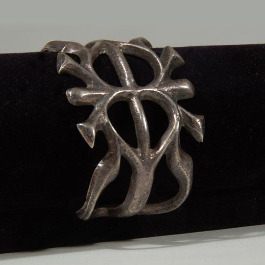 C3750B-bracelet.jpg