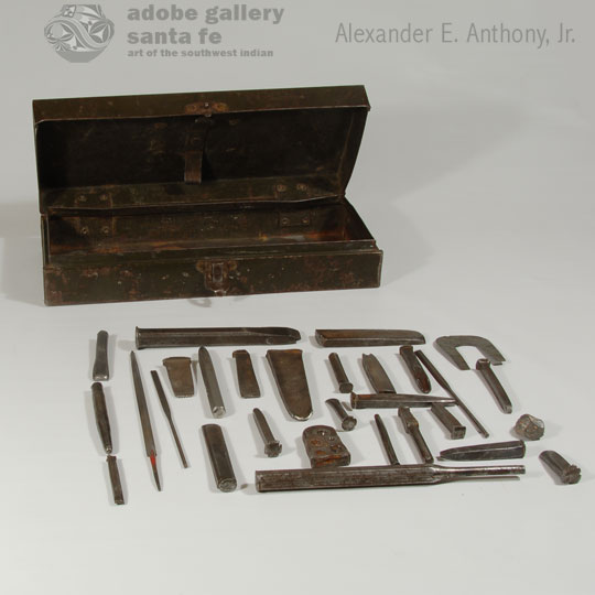 C3909D-tools.jpg