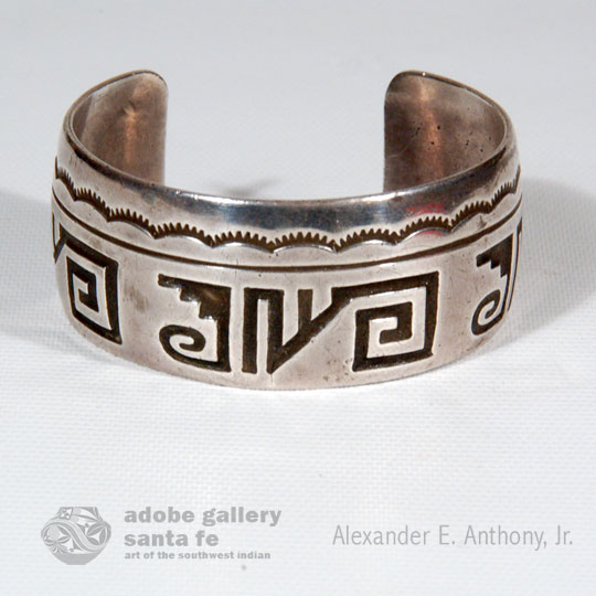 C4103-10-bracelet.jpg