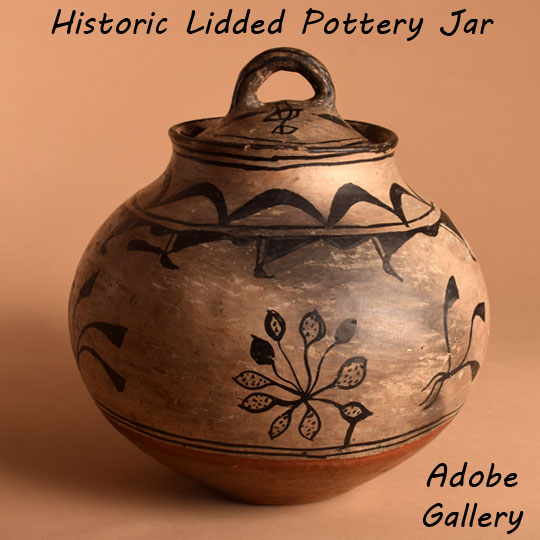 Lidded Vessels – The Claybucket