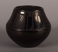 C4690B-thumb.jpg