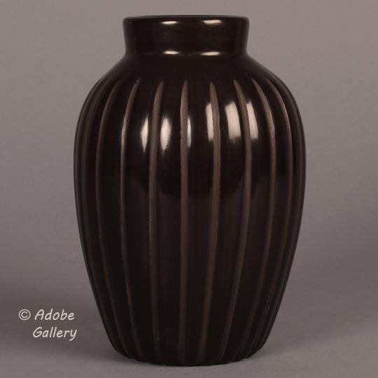 C4759Q-vase.jpg