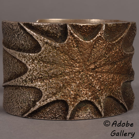 C4795D-bracelet.jpg