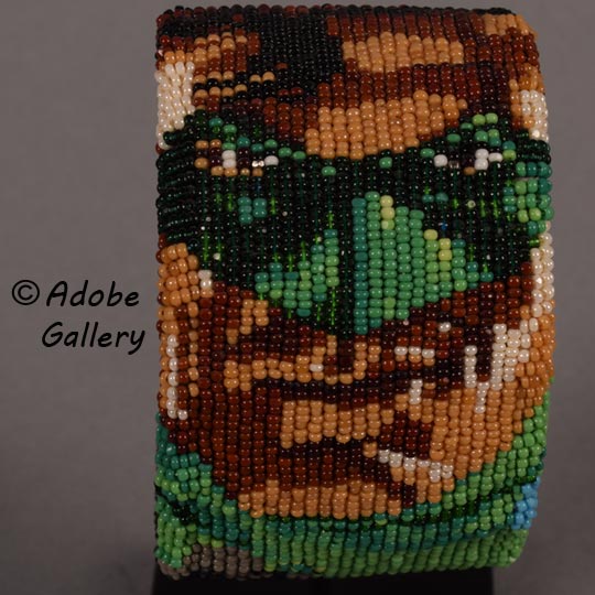 C4788E-beadwork.jpg