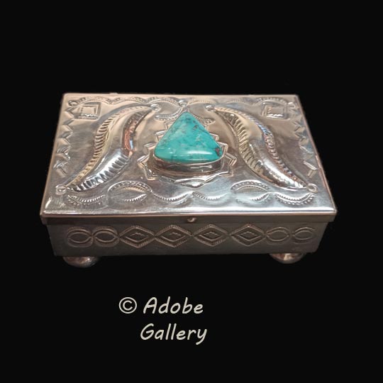 C4907K-silver-box.jpg