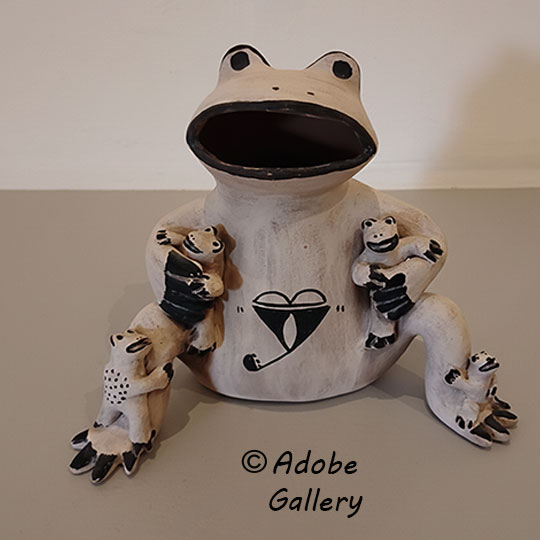 C4984-48-frog.jpg