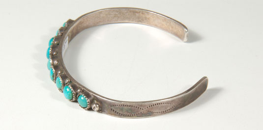 Side View: Single Row Silver and Turquoise Bracelet