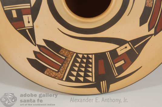 Close up view of side panel - shoulder design.