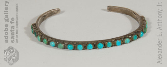 Southwest Indian Jewelry 26024 - Adobe Gallery, Santa Fe