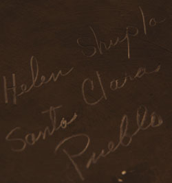 Helen Shupla  | Santa Clara Pueblo | Southwest Indian Pottery | Contemporary | signature