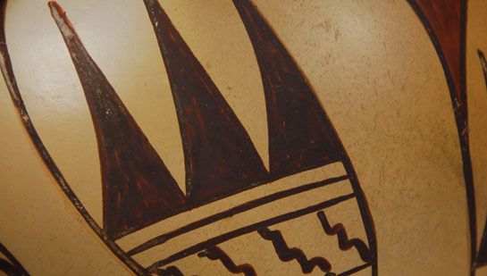 Close up view of side panel design of this vessel.