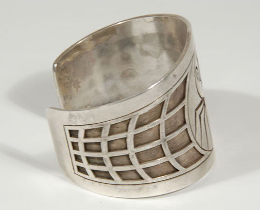 alternate view of this cuff alternate view of this cuff