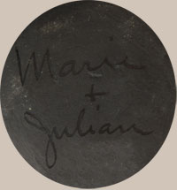 Signatures of Julian and Maria Montoya Poveka Martinez (1887-1980) Pond Lily