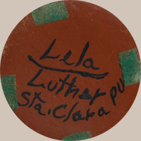 Signatures of the artists - Lela and Luther Gutierrez (1895-1966/1911-1987)