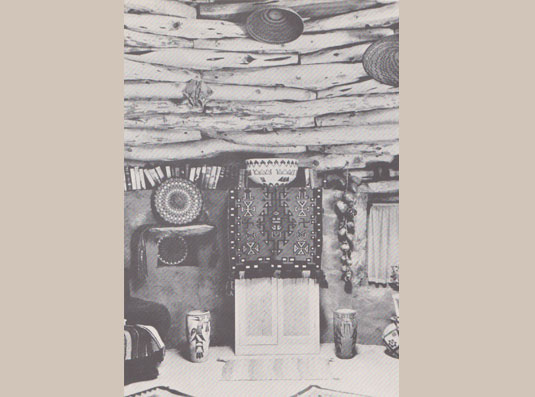 Example image from book: NAVAJO TRADING DAYS by Elizabeth Compton Hegemann