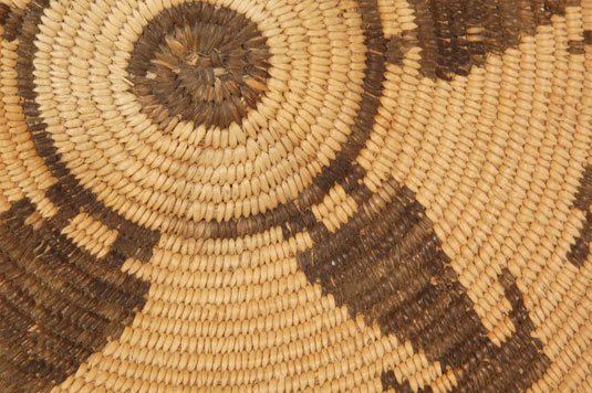 Close up view of inside of this basket.