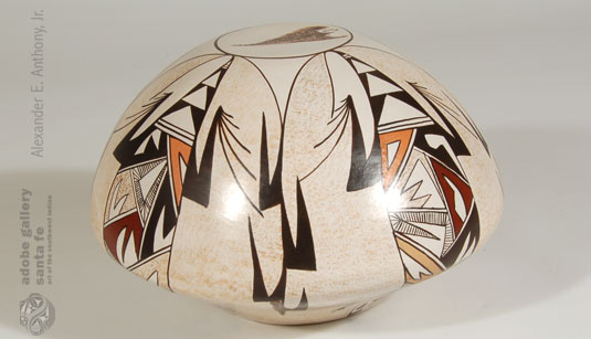 Alternate view of this wonderful jar.
