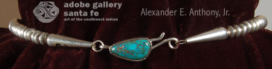 Closer up, alternate view of the back - as it would hang from one's neck - to see the turquoise.