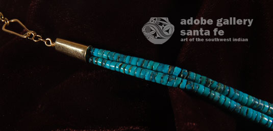 Close up view of the 14K Clasp area.