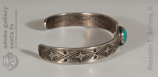 Alternate Side View: The designs were created using only two stamps—a triangular shape and a small dot. Alternate Side View: The designs were created using only two stamps—a triangular shape and a small dot.