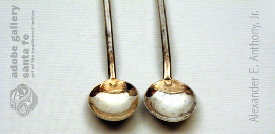 Close up view of the bowls of the spoons.