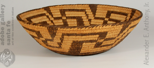 Alternate Side View of this basket. Alternate Side View of this basket.