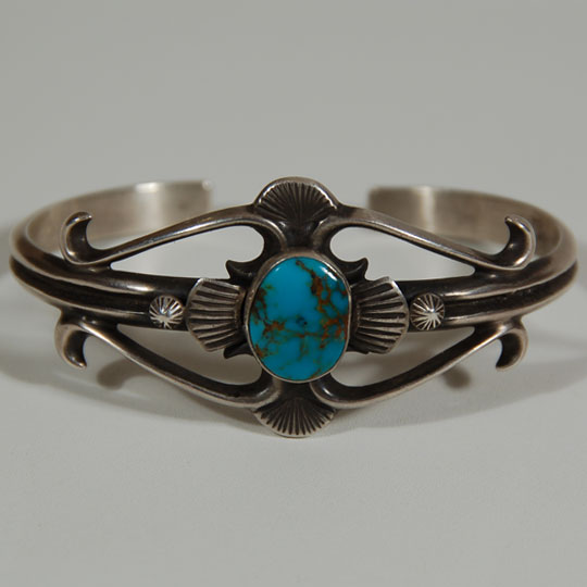 Blog: Navajo Indian Jewelry- 25780 - Adobe Gallery, Santa Fe